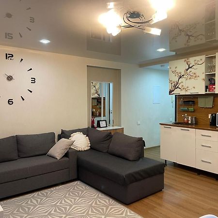 Like A Home Linda Apartment นาร์วา ภายนอก รูปภาพ